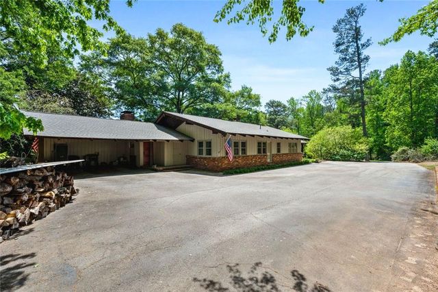 868 Powder Springs Street, Marietta, GA 30064