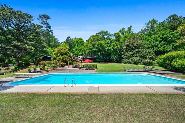 868 Powder Springs Street, Marietta, GA 30064