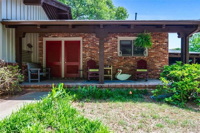 868 Powder Springs Street, Marietta, GA 30064