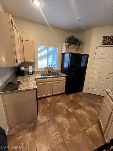 6480 Annie Oakley Drive 624, Las Vegas, NV 89120