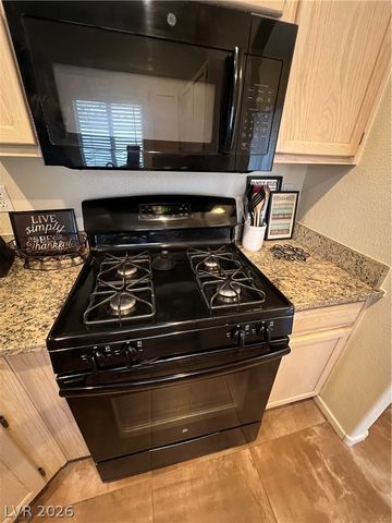 6480 Annie Oakley Drive 624, Las Vegas, NV 89120