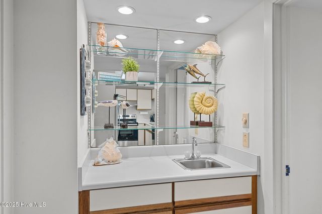 590 Marina Drive E-5, Atlantic Beach, NC 28512