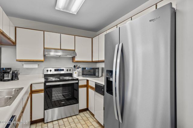 590 Marina Drive E-5, Atlantic Beach, NC 28512