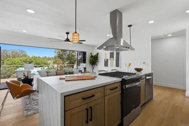 4547 Contour Blvd, San Diego, CA 92115