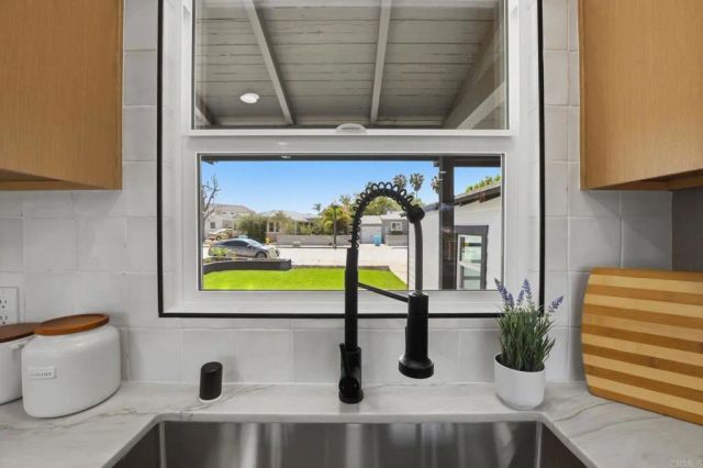 4547 Contour Blvd, San Diego, CA 92115