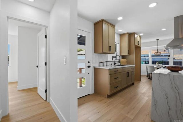4547 Contour Blvd, San Diego, CA 92115