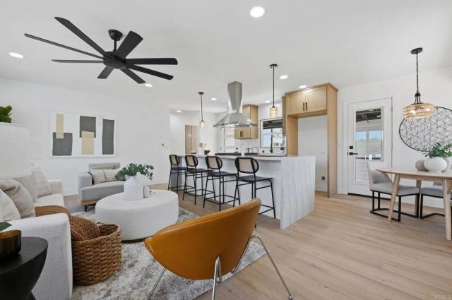 4547 Contour Blvd, San Diego, CA 92115
