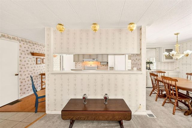 94 SUGAR BEAR DRIVE 55, Safety Harbor, FL 34695