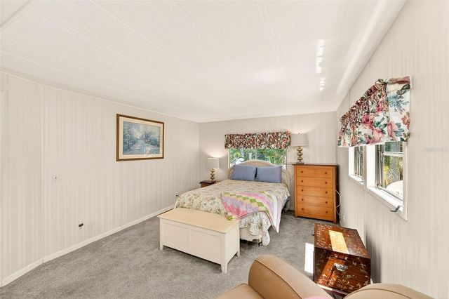 94 SUGAR BEAR DRIVE 55, Safety Harbor, FL 34695