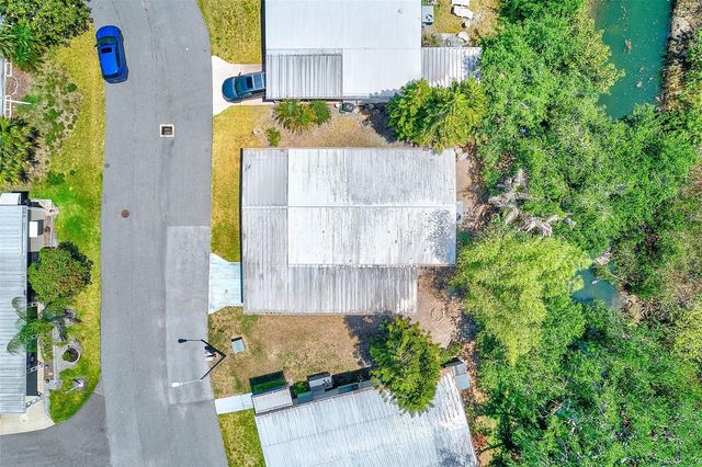 94 SUGAR BEAR DRIVE 55, Safety Harbor, FL 34695