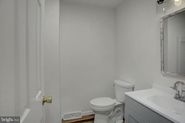868 FOX MEADOW ROAD, Chambersburg, PA 17202