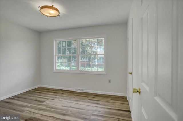 868 FOX MEADOW ROAD, Chambersburg, PA 17202