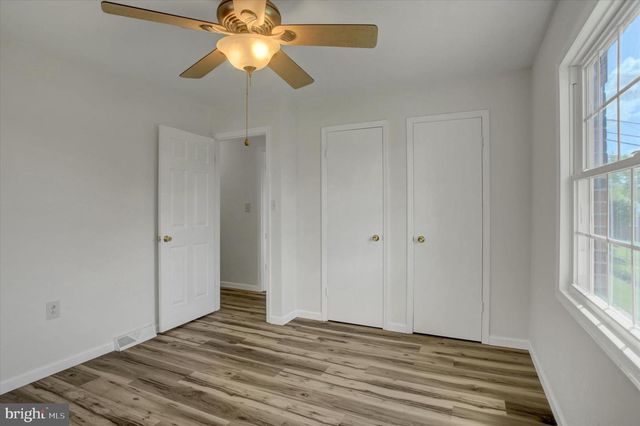 868 FOX MEADOW ROAD, Chambersburg, PA 17202