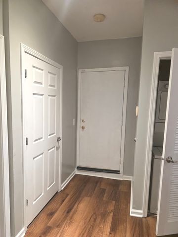 736 S Kedzie Avenue 1, Chicago, IL 60612