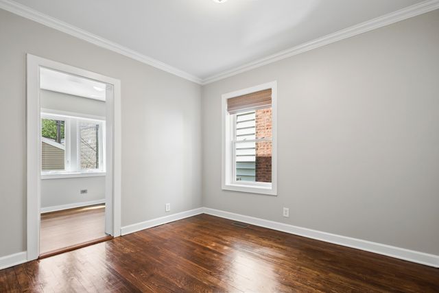 5010 N MAJOR Avenue, Chicago, IL 60630