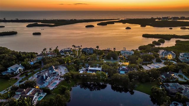 101 OSPREY POINT DRIVE, Osprey, FL 34229
