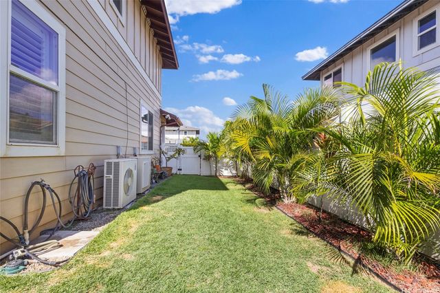 1101 Kukulu Street 40, Kapolei, HI 96707