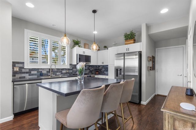 1101 Kukulu Street 40, Kapolei, HI 96707