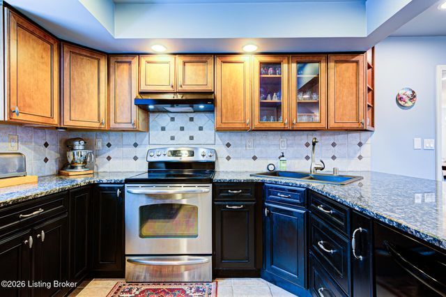 5623 Harrods Run Rd, Prospect, KY 40059