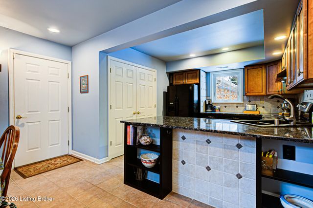 5623 Harrods Run Rd, Prospect, KY 40059