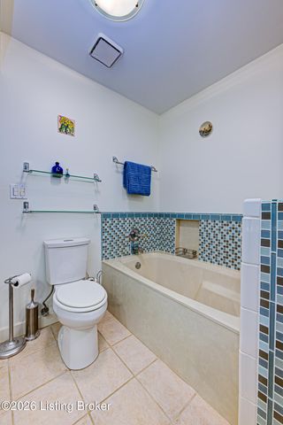 5623 Harrods Run Rd, Prospect, KY 40059