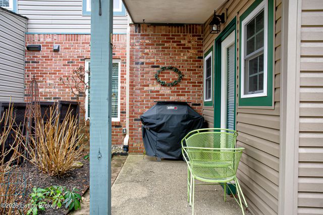 5623 Harrods Run Rd, Prospect, KY 40059