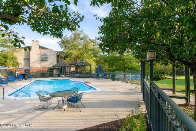 5623 Harrods Run Rd, Prospect, KY 40059
