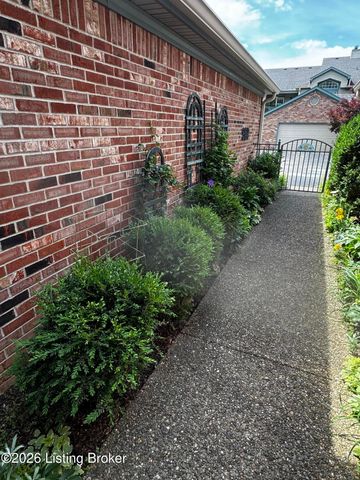 5623 Harrods Run Rd, Prospect, KY 40059