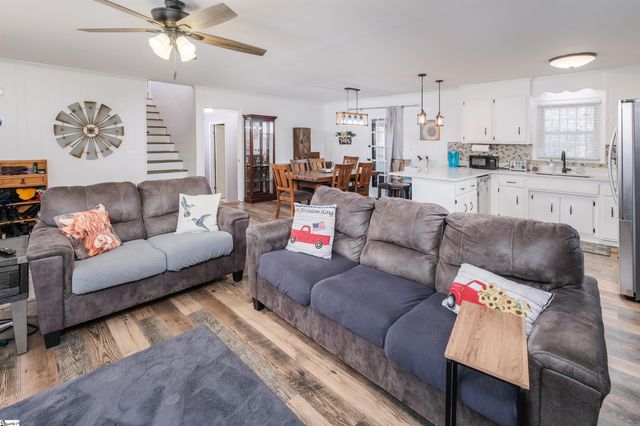 309 Elmwood Street, Easley, SC 29642