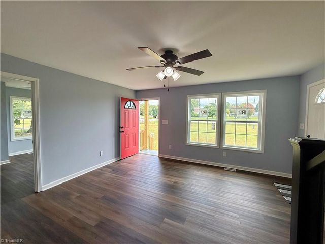 6129 Ridge Road, Lexington, NC 27295