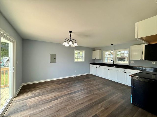 6129 Ridge Road, Lexington, NC 27295