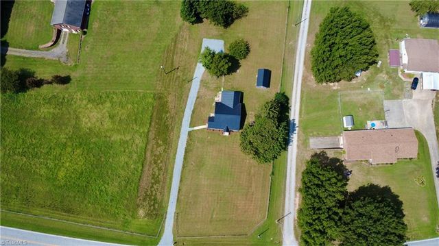 6129 Ridge Road, Lexington, NC 27295