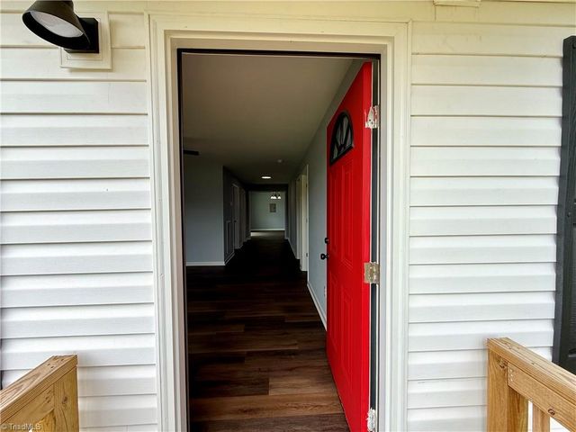 6129 Ridge Road, Lexington, NC 27295