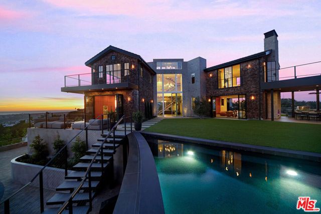 2020 Cyprean Drive, Los Angeles, CA 90046