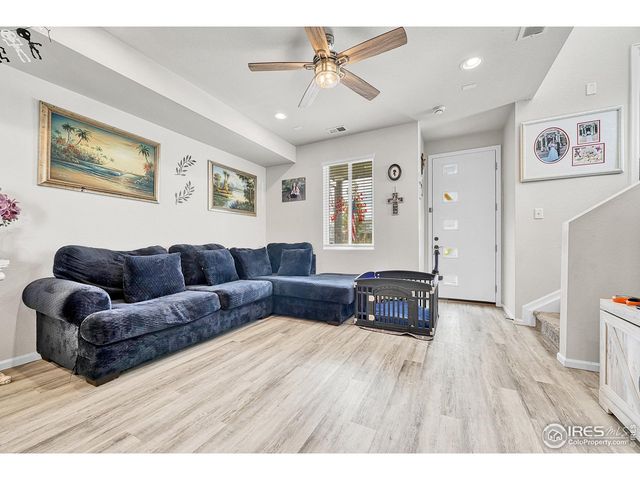 22876 E Tufts Pl, Aurora, CO 80015