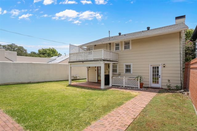 4604 Harley Avenue, Fort Worth, TX 76107