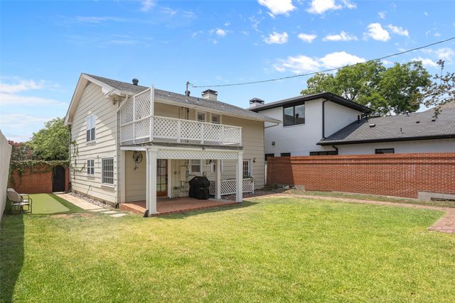 4604 Harley Avenue, Fort Worth, TX 76107