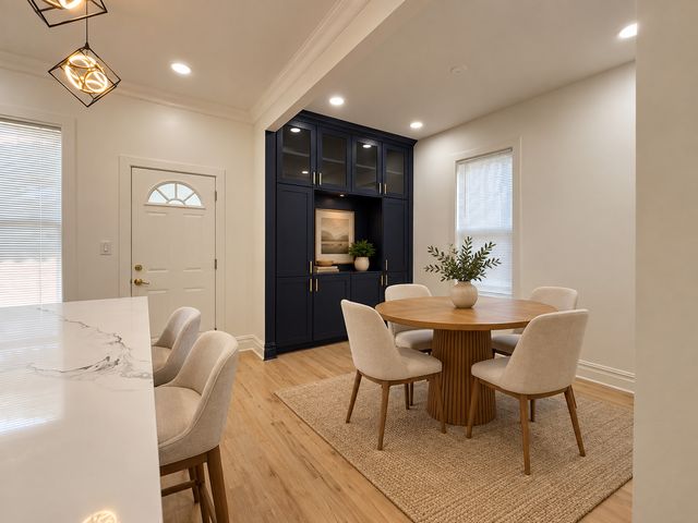 5652 S Shields Avenue, Chicago, IL 60621
