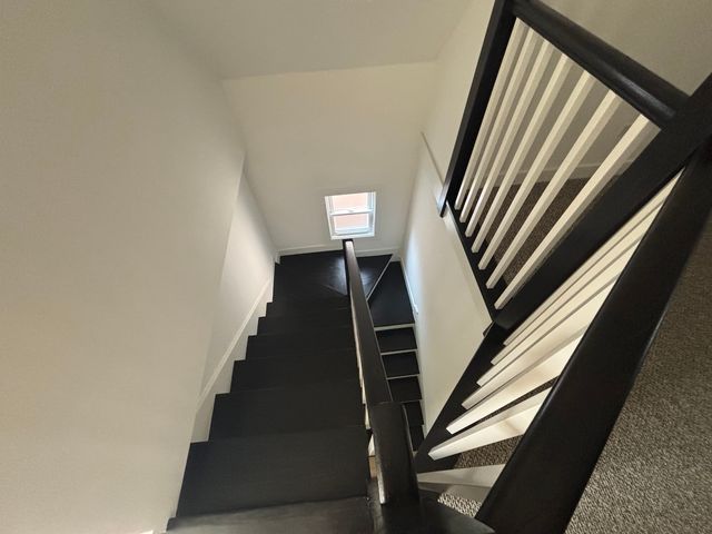 5652 S Shields Avenue, Chicago, IL 60621