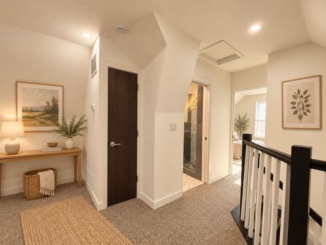 5652 S Shields Avenue, Chicago, IL 60621