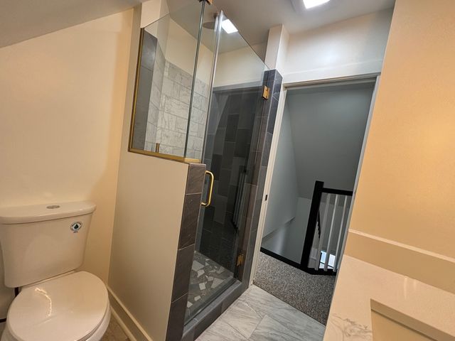 5652 S Shields Avenue, Chicago, IL 60621