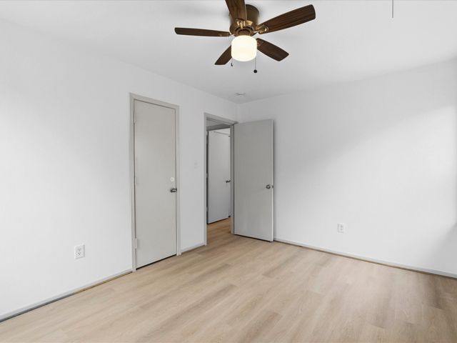 5220 Ammons Street, Haltom City, TX 76117