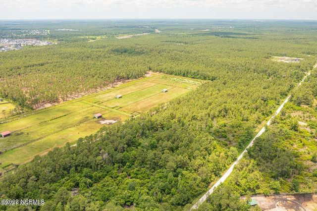 7584 Plantation Road, Wilmington, NC 28411