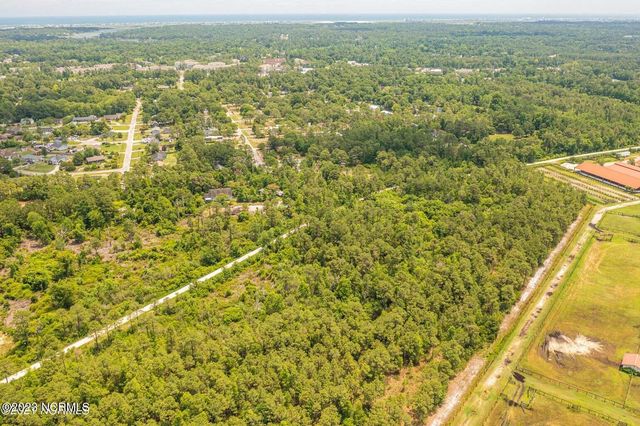 7584 Plantation Road, Wilmington, NC 28411