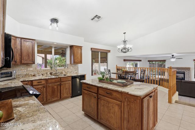 1802 S BRENTWOOD Place, Chandler, AZ 85286