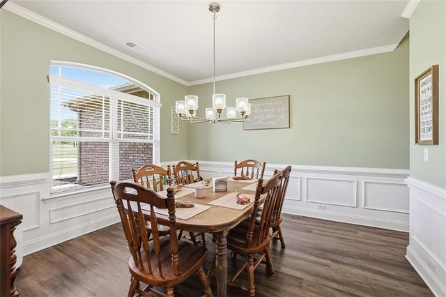 5912 Wauka Mountain Springs Drive, Clermont, GA 30527