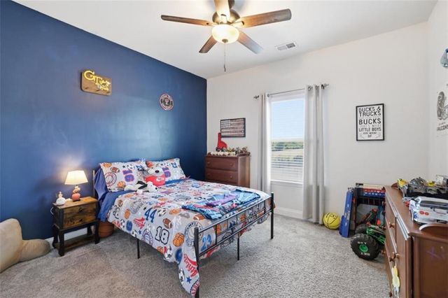 5912 Wauka Mountain Springs Drive, Clermont, GA 30527