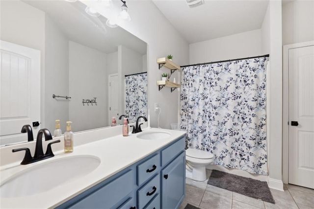 5912 Wauka Mountain Springs Drive, Clermont, GA 30527