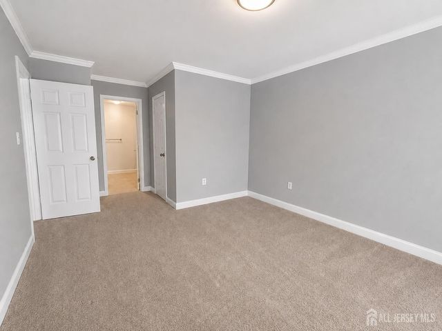 91 Delaware Lane, Branchburg, NJ 08876