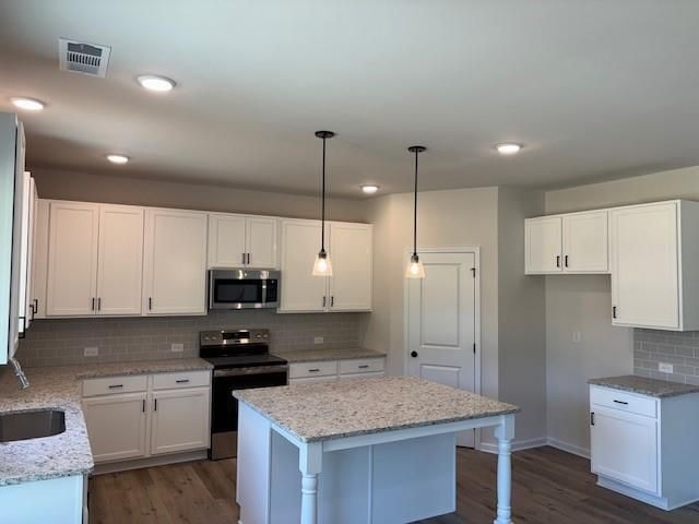 766 Rodeo Drive, Auburn, GA 30011
